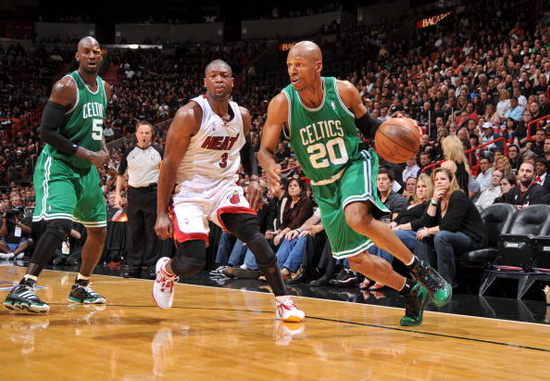 东契奇：每个人都必须付出更多努力 这需要从我带头做起（东契奇：我要以身作则，球队每个人都得更努力）