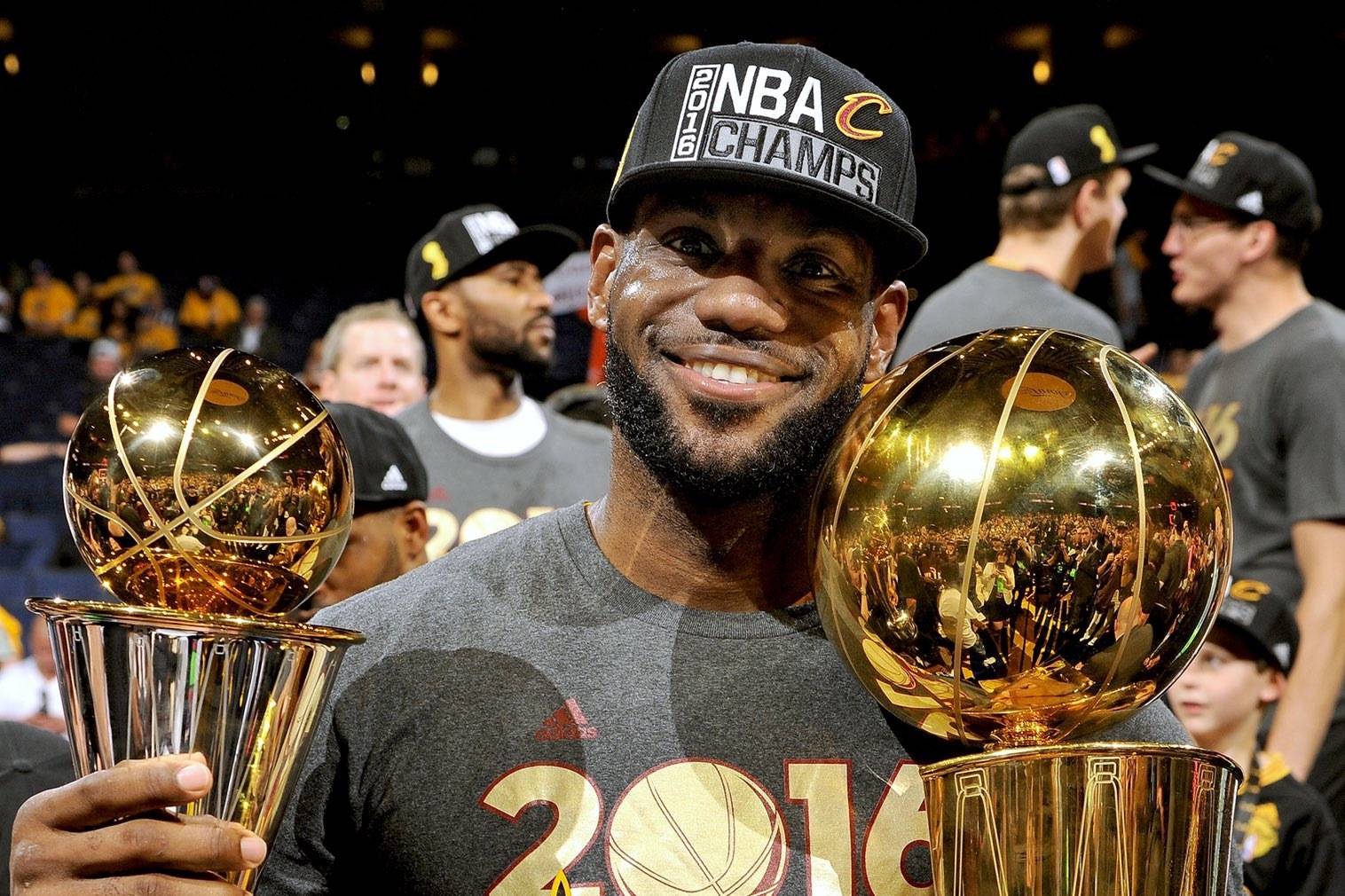 波波维奇国家队最后一战对巴拉圭进球，明年世界杯将带队战巴拉圭（波波维奇国家队谢幕战破门，明年世界杯将以主帅身份率队再战巴拉圭）