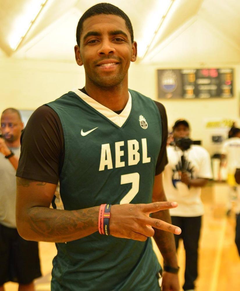 冲击力十足！威金顿一条龙反击得手打2+1 帮助广州7-0反超山西