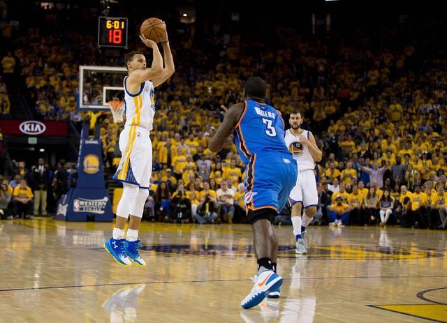 媒体人：杨瀚森被撞头晕已做检查，是否打G联赛要等通知（媒体称杨瀚森头部受撞已检查，是否参加G联赛待通知）