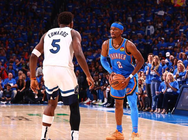 6500万欧解约条款明夏生效，每体：巴萨考虑明年夏窗引入凯恩（6500万欧违约金条款明夏启用，据每体：巴萨计划明年夏窗引进凯恩）