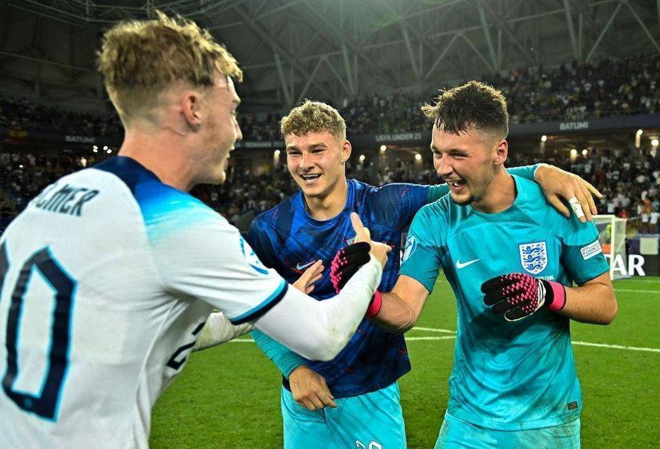 哈里·凯恩对潜在的拜仁慕尼黑转会“做出最终决定”（哈里·凯恩已就潜在加盟拜仁慕尼黑作出最终抉择）