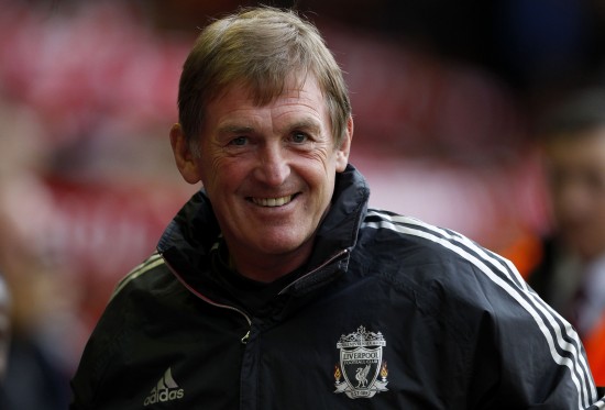 巴萨欧冠大名单：特狮回归，莱万、亚马尔、拉菲尼亚领衔锋线（巴萨出征欧冠名单：特尔施特根复出，莱万、亚马尔、拉菲尼亚坐镇前场）