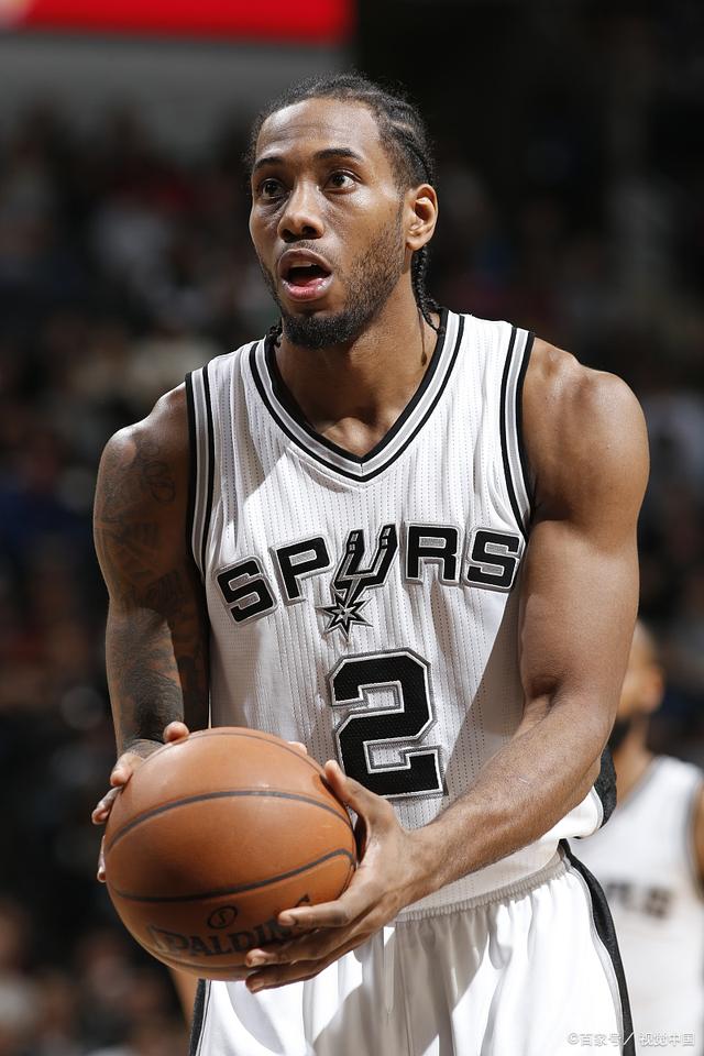 长春女足三停乌日古木拉：严重违约，挑战仲裁，因情感问题干扰球队（长春女足对乌日古木拉实施“三停”：被指严重违约、提起仲裁，情感因素干扰球队）