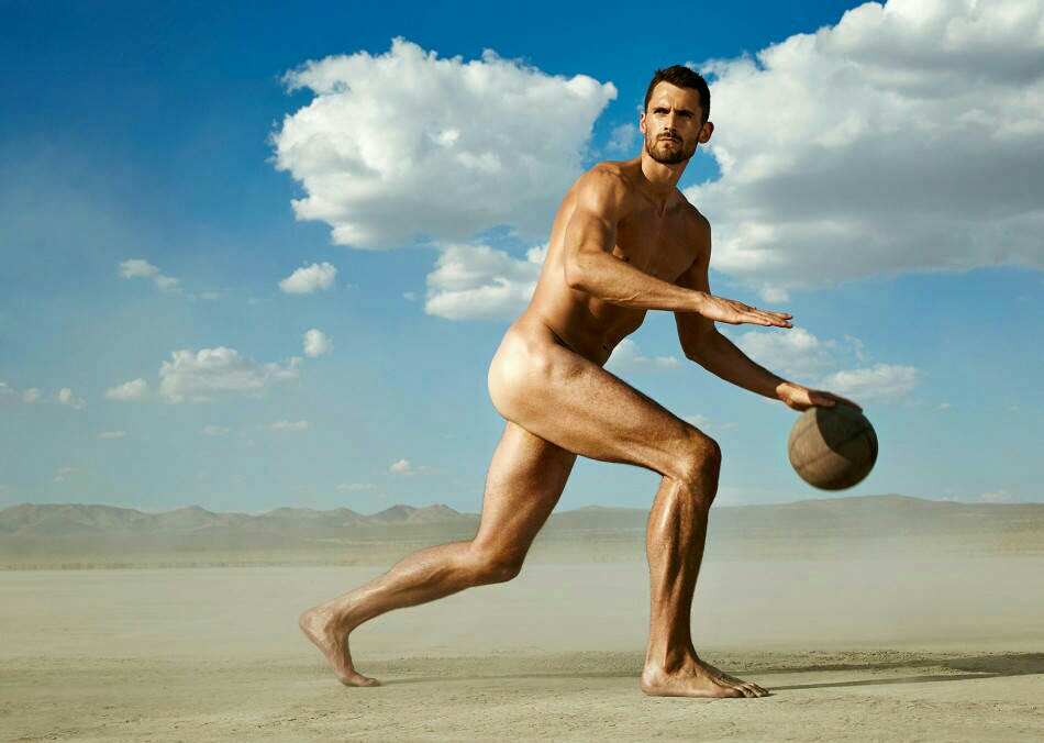 都体：尤文正在关注被穆帅盛赞的本菲卡17岁左后卫若泽-内托（意媒：尤文考察本菲卡17岁左闸若泽-内托，曾获穆里尼奥力赞）