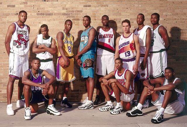 博尼：大胜是全队功劳；迪乌夫正在向所有人展示他的巨大价值（博尼：大胜归功于全队；迪乌夫正向所有人证明其巨大价值）