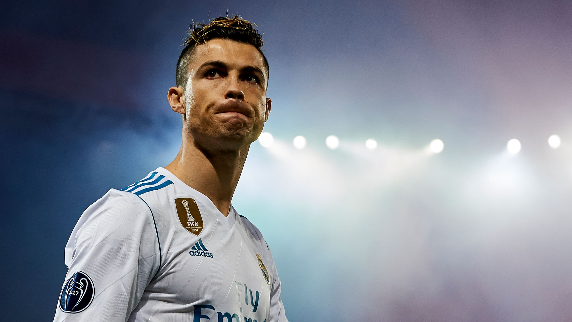 塞内加尔虽然3球完胜，但杰克逊、马内均多次浪费良机（塞内加尔3球大胜仍显锋线低效，杰克逊与马内屡失良机）