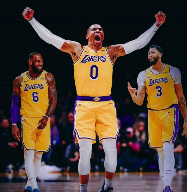 自我勉励，内马尔在社交媒体上晒出科比的经典照片（内马尔在社媒晒科比经典照为自己打气）